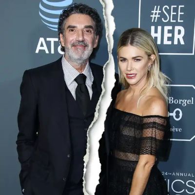 Photo of Arielle Lorre & Chuck Lorre during an event ceremony. 